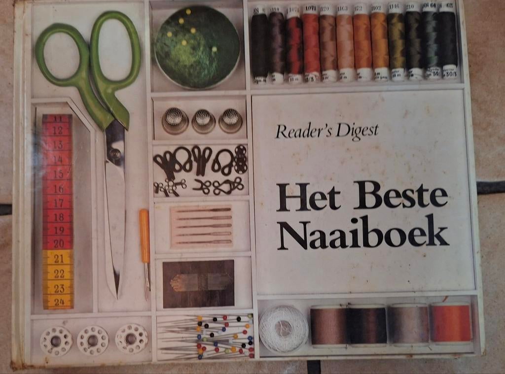 Vintage Reader's Digest Le meilleur livre de couture, Enlèvement ou Envoi, Utilisé, Étude et Techniques