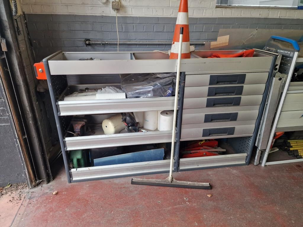 Armoire pour camionnette, Enlèvement