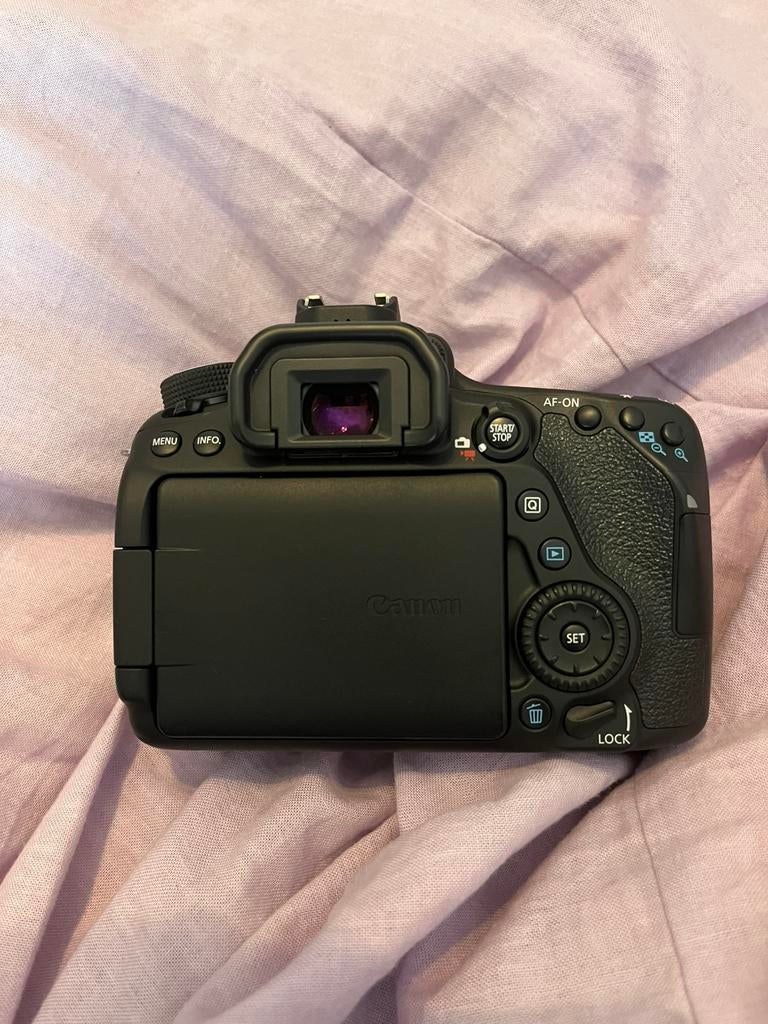 Canon 80D body (7869 clicks), Audio, Tv en Foto, Fotocamera's Digitaal, Ophalen, Zo goed als nieuw, Canon