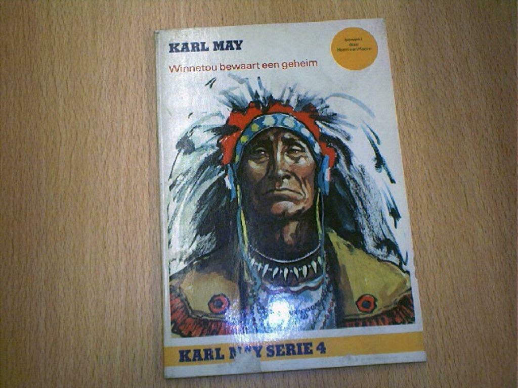Jeugdboek Winnetou bewaart een geheim (Karl May), Boeken, Ophalen of Verzenden, Gelezen