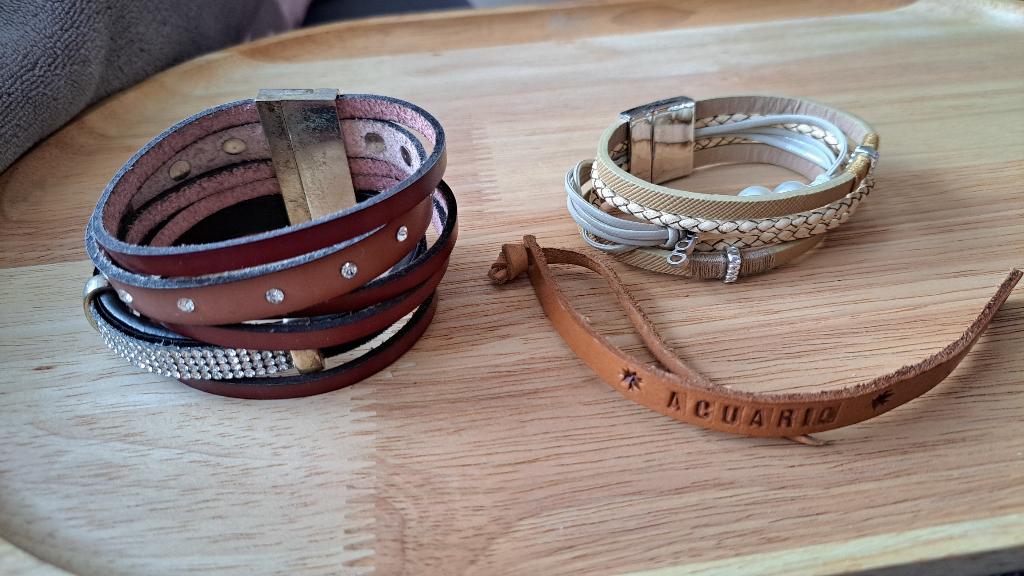 lot 7 bracelets (+ 3 bracelets Gratuits), Ophalen of Verzenden, Zwart