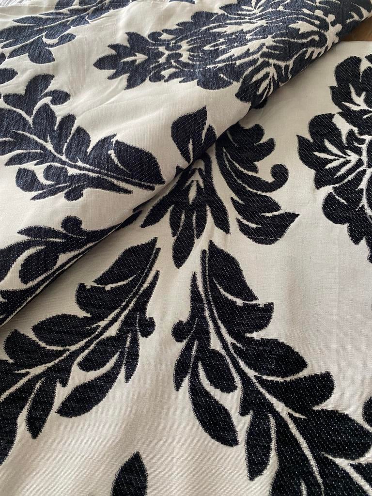 Tissu rural, Utilisé, 120 cm ou plus, Polyester, Noir