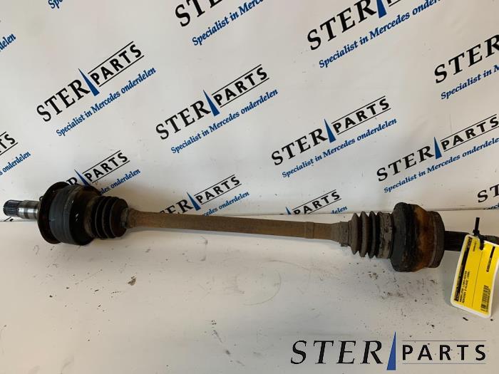 Arbre de transmission arrière gauche d'un Mercedes E-Klasse, Autos : Pièces & Accessoires, Enlèvement ou Envoi, 3 mois de garantie