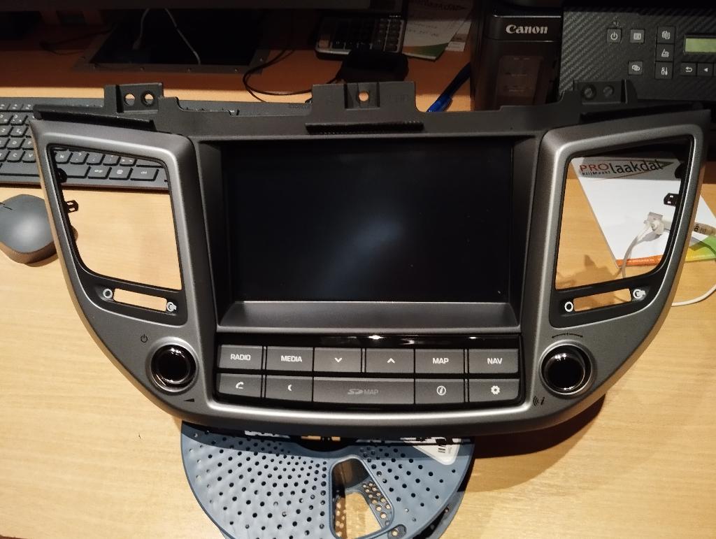 Auto radio Hyundai Tucson, Ophalen, Zo goed als nieuw