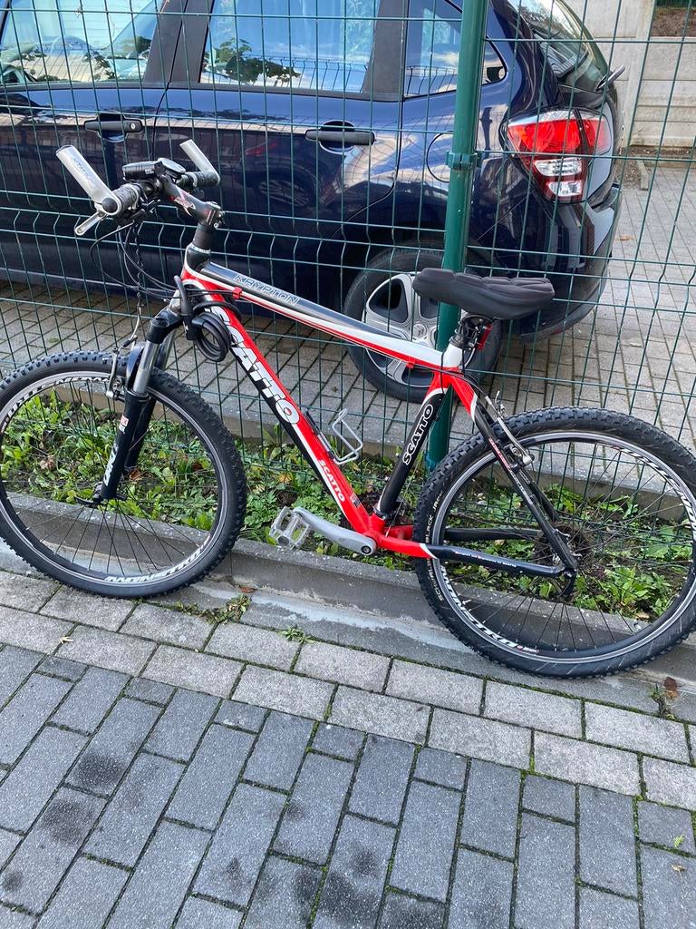 VTT Adulte SCATTO, Vélos & Vélomoteurs, Enlèvement, Comme neuf