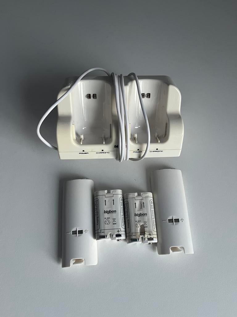Duo Oplaadstation voor Wii Controller, Ophalen of Verzenden, Zo goed als nieuw