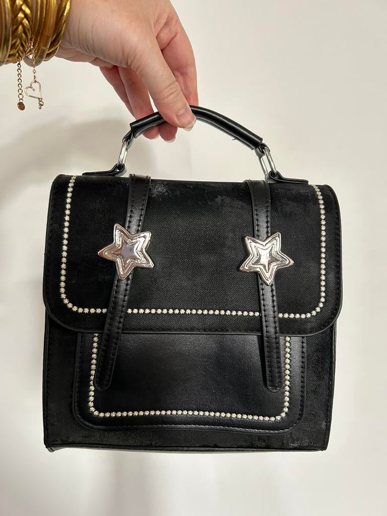 Zwarte rugzak met zilveren sterren en studs, Nieuw, Minder dan 25 cm, Minder dan 30 cm