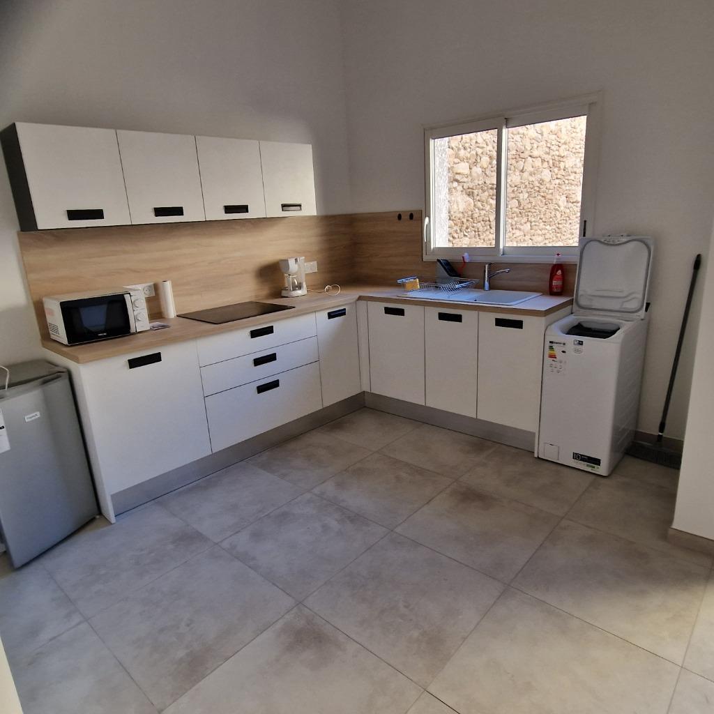 Vakantie appartement, Vakantie, Vakantiehuizen | Overige landen, Appartement, Dorp, Aan zee, In bergen of heuvels, 2 slaapkamers