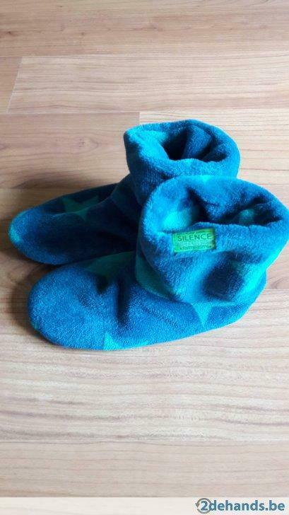 Pantoffels kinderen maat 34-35-36, Enlèvement ou Envoi, Utilisé, Garçon ou Fille, Autres types