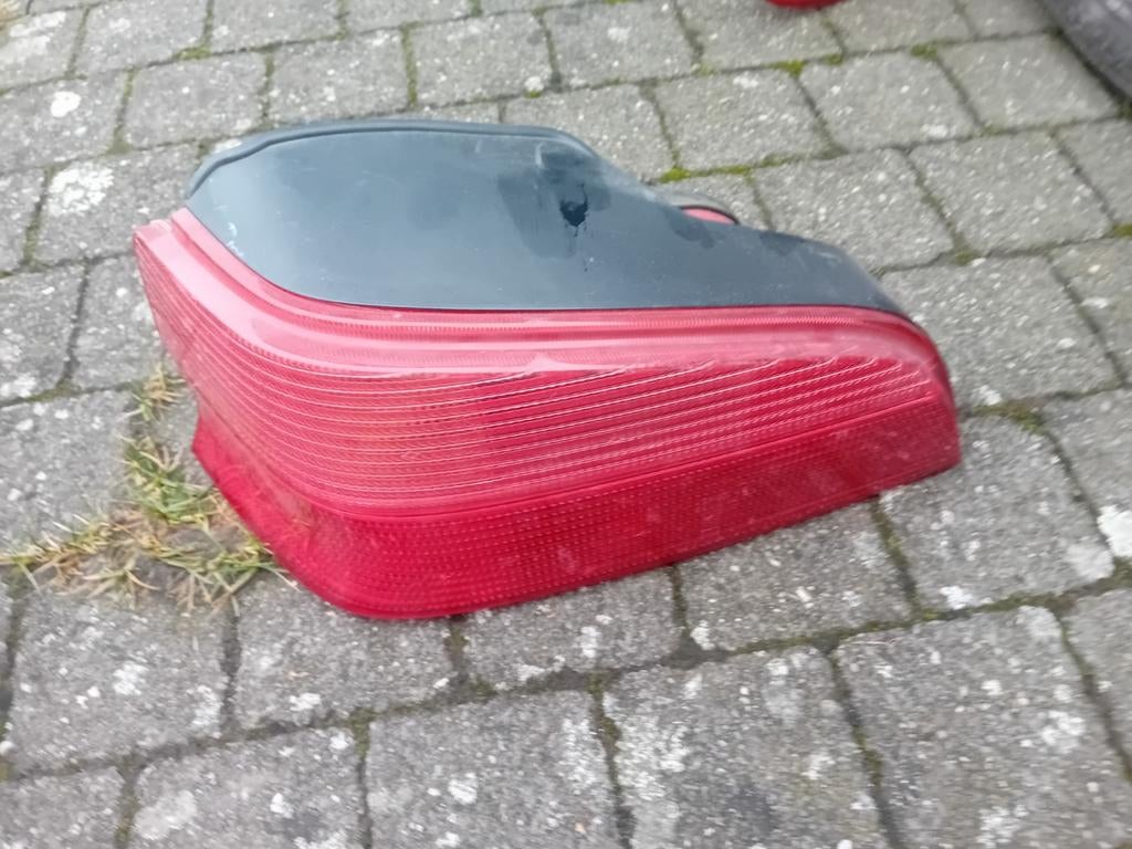 Achterlicht links Peugeot 106 rond bouwjaar 1998, Autos : Pièces & Accessoires, Enlèvement ou Envoi, Utilisé, Peugeot