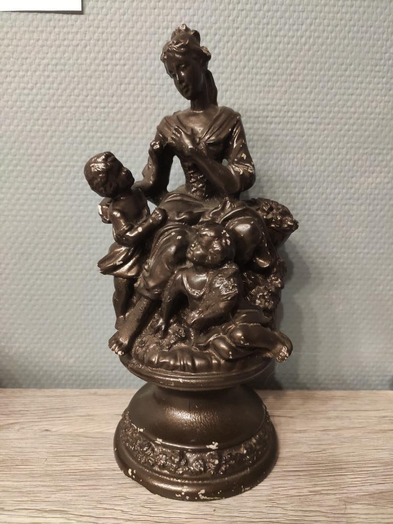 statue imitation bronze, Enlèvement, Bronze