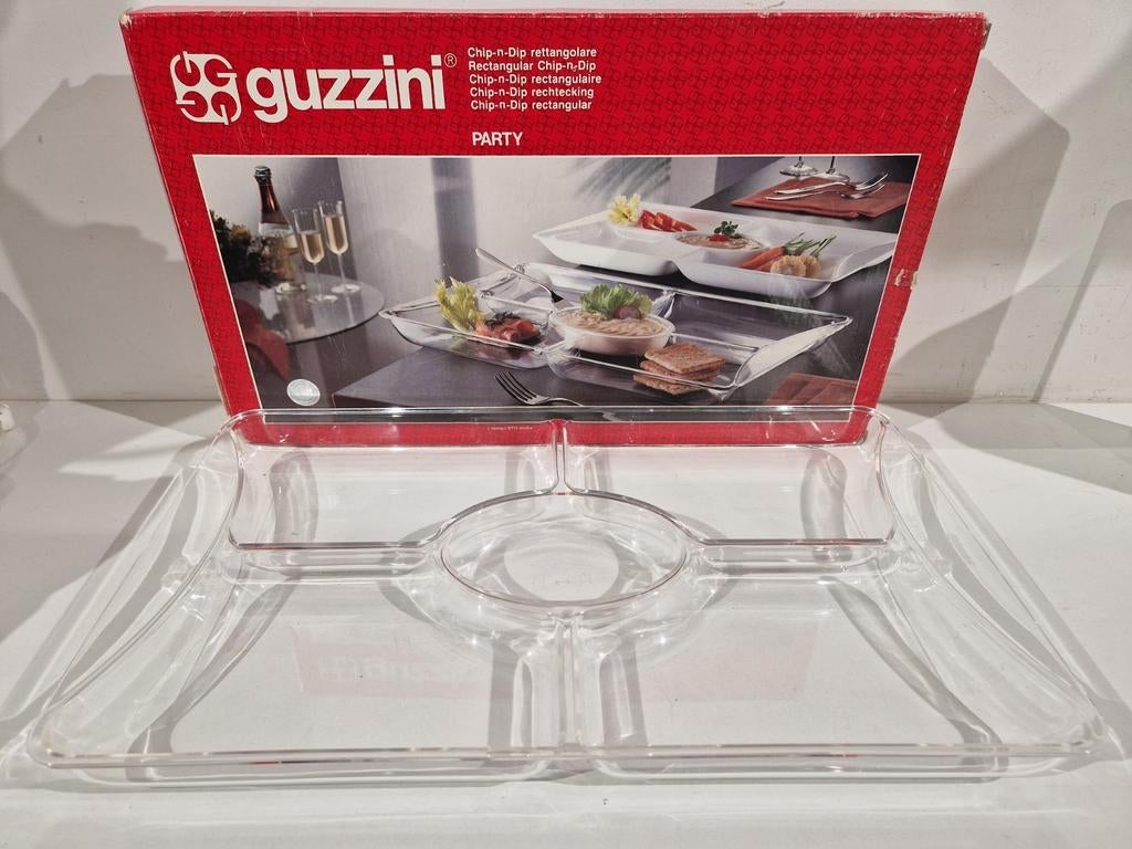 Guzzini chip n dip plexi party tray , dienblad in verpakking, Antiek en Kunst, Ophalen of Verzenden