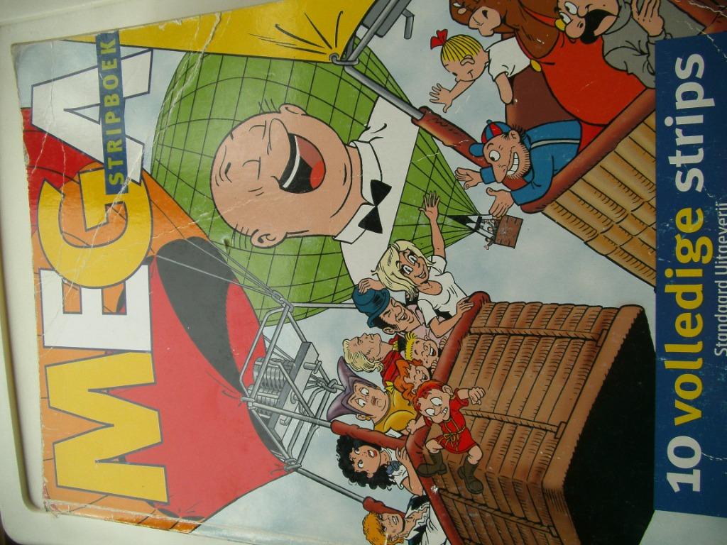 MEGA stripboek, Ophalen of Verzenden, Gelezen