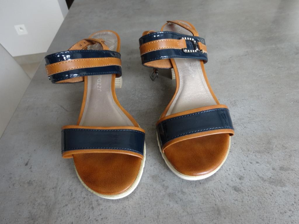 Damessandaal, Bruin, Zo goed als nieuw, Sandalen of Muiltjes, Ophalen of Verzenden