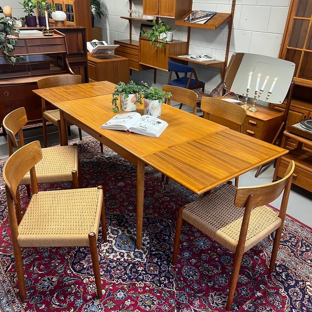 Vintage eetset (tafel + 6 stoelen) Deens, Ophalen of Verzenden, Gebruikt, Rechthoekig