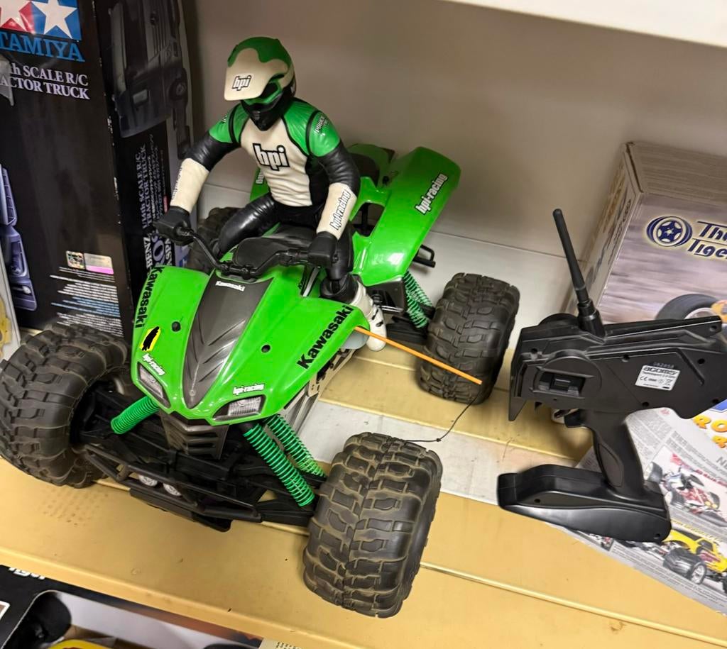 Zeldzame Hpi Kawasaki #856 KFX700 schaal 1/8 RC nitro ATV, Hobby & Loisirs créatifs, Modélisme | Radiocommandé & Téléguidé | Voitures