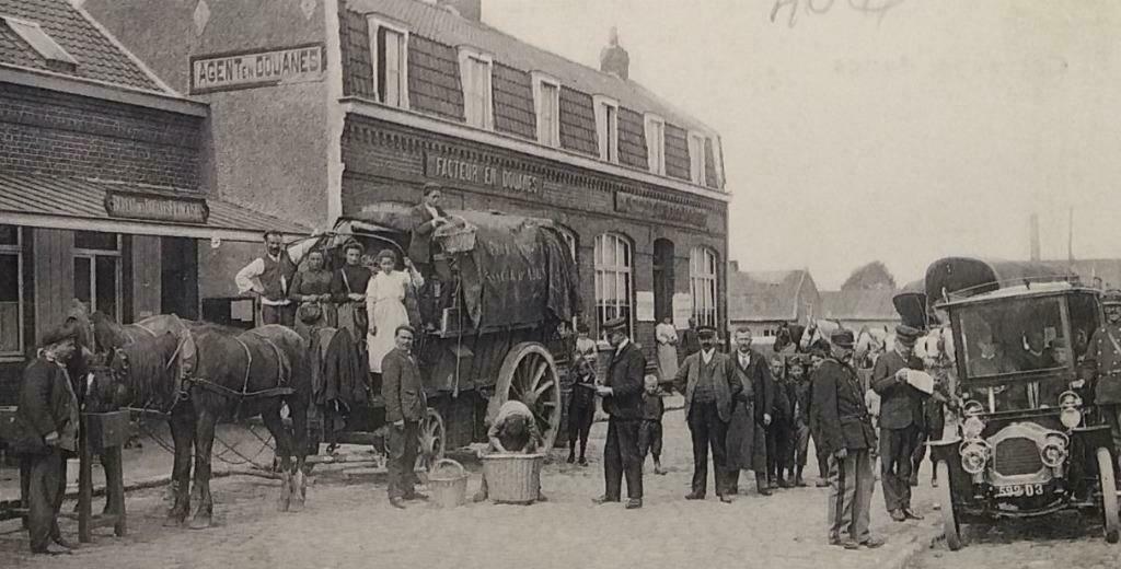 Carte postale Herseau Douane Visite d'automobile, Enlèvement ou Envoi, Avant 1920, Affranchie, Hainaut