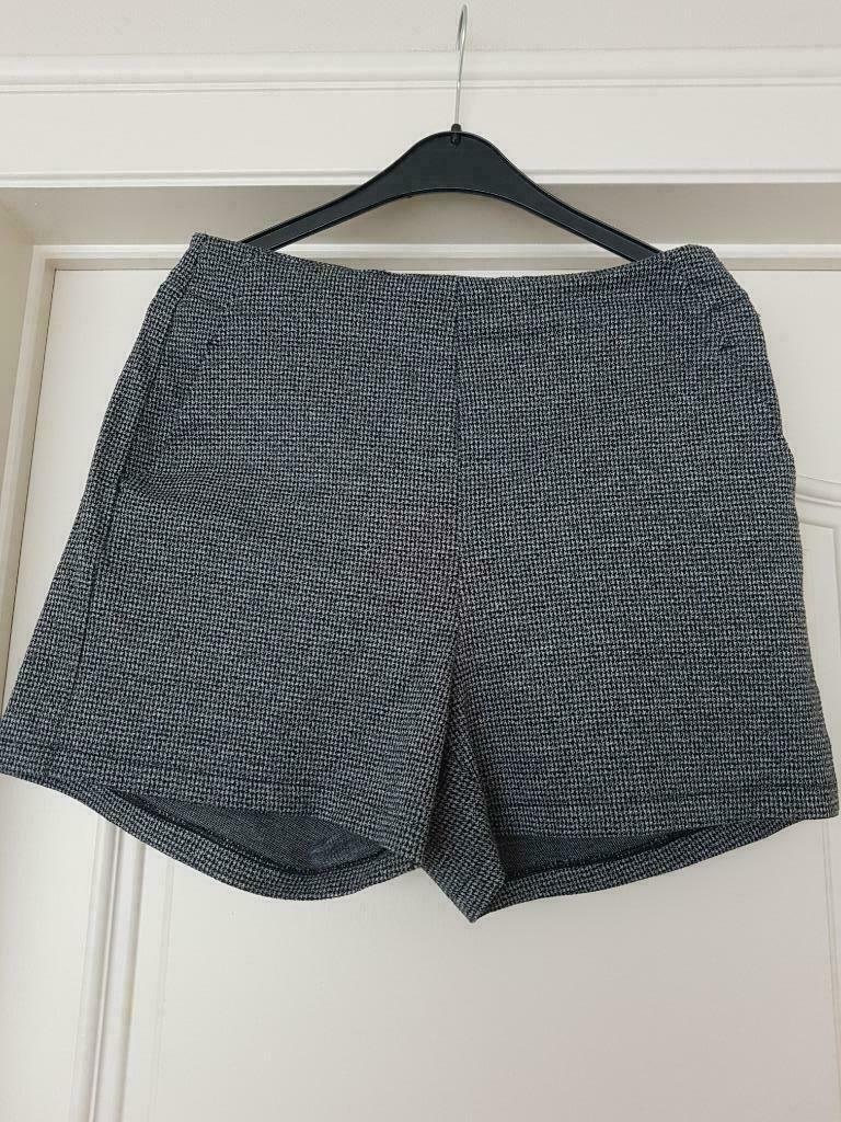 short L, Enlèvement ou Envoi, Porté, Taille 42/44 (L), Gris