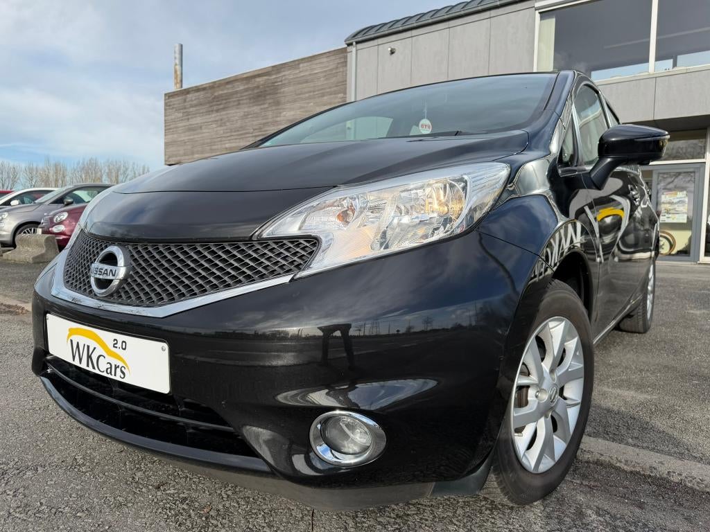 Nissan Note 1.2 benzine veel opties slechts 69.000km, Voorwielaandrijving, Euro 5, Zwart, 109 g/km