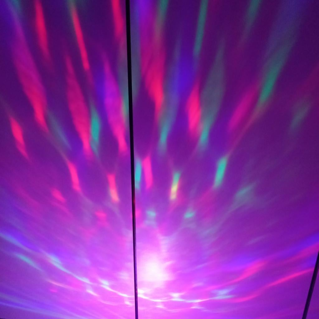KERSTSHOW IN ALLE KLEUREN ❤️🧡💛💚, Ophalen of Verzenden, Zo goed als nieuw