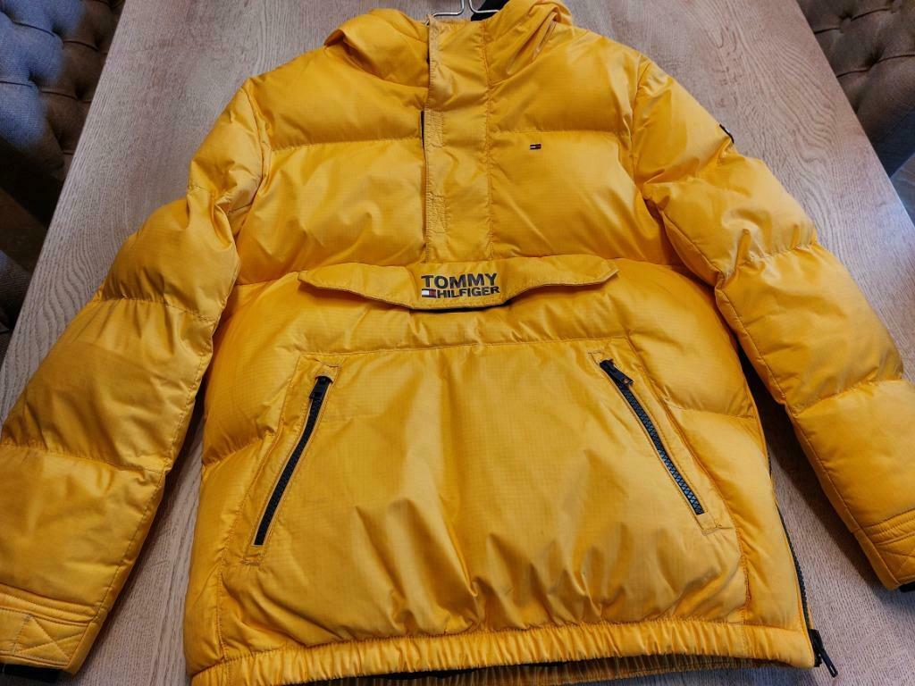 Tommy Hilfiger winterjas, Jongen of Meisje, Ophalen of Verzenden, Jas, Tommy Hilfiger