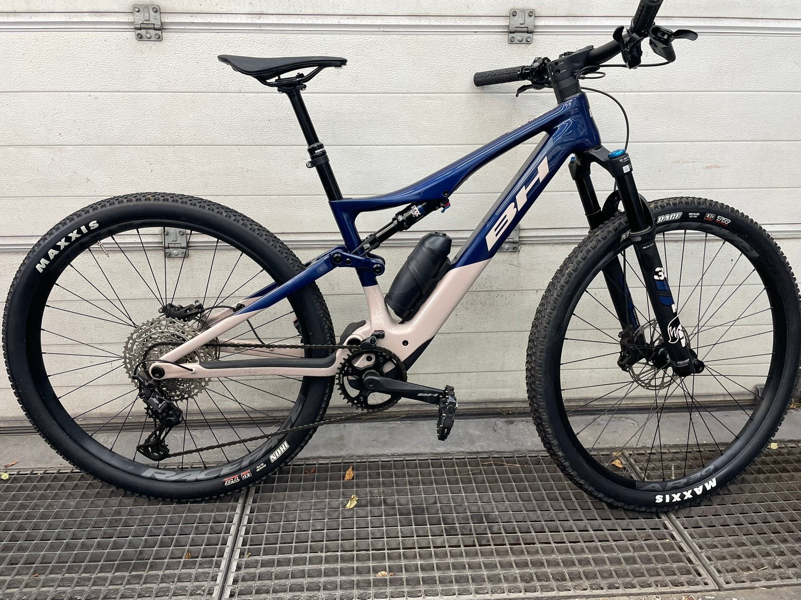 E -MTB FULLY BH, Fietsen en Brommers, Fully, Ophalen, Zo goed als nieuw