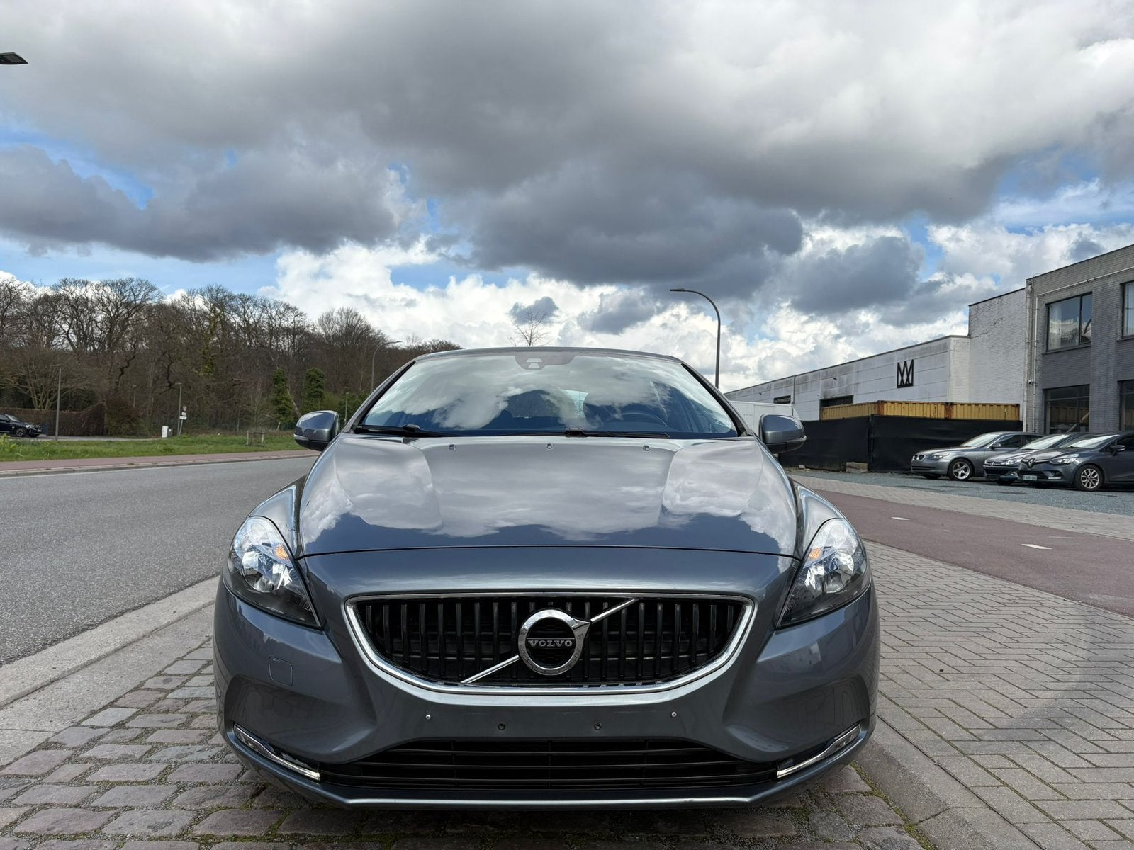 Volvo V40 T2 | 12 M Garantie | 60 Dkm | Benzine | 2017 |, Auto's, Voorwielaandrijving, Testrit aan huis, 4 cilinders, 1969 cc