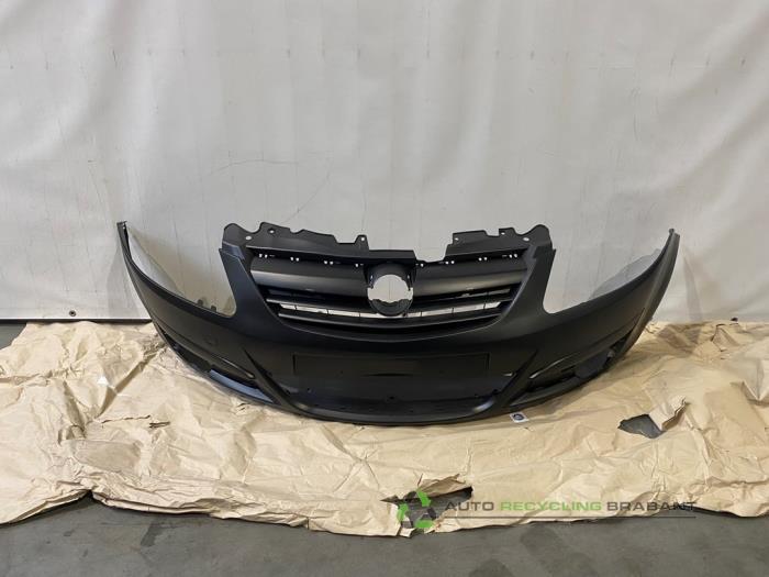 Voorbumper van een Opel Corsa, Gebruikt, -, -, Opel