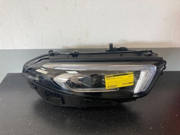 Koplamp rechts van een Mercedes A-Klasse, Auto-onderdelen, Verlichting, Mercedes-Benz, Gebruikt, Ophalen of Verzenden