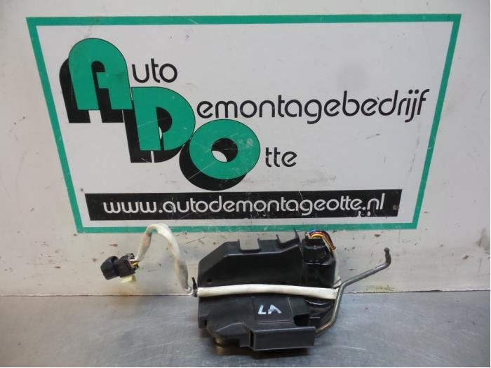 Deurslot Mechaniek 4Deurs links-achter van een Hyundai Getz, Gebruikt, -, -, Ophalen of Verzenden
