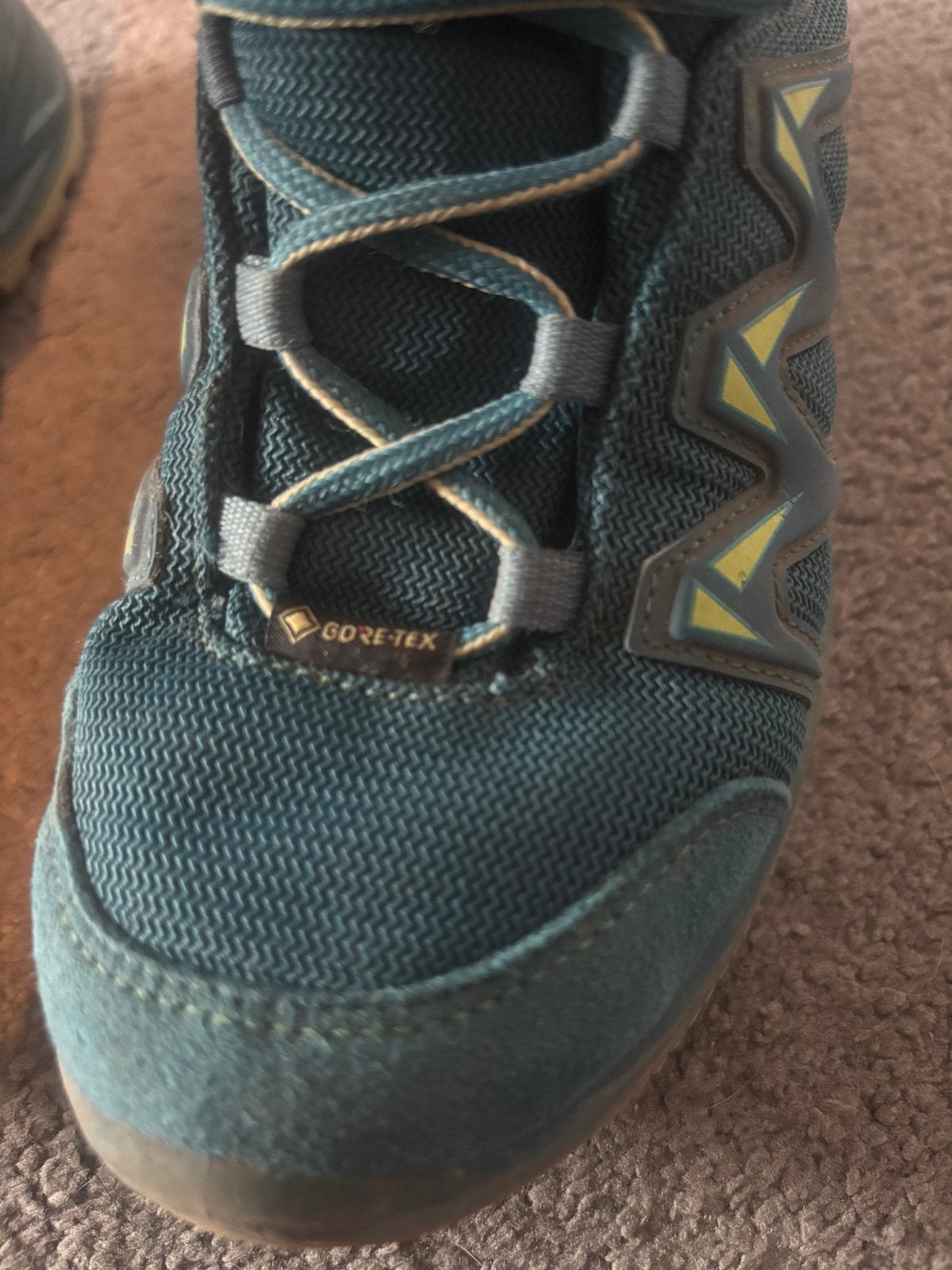 Lowa gore-tex wandelschoenen maat 32, Enlèvement ou Envoi, Utilisé, Chaussures