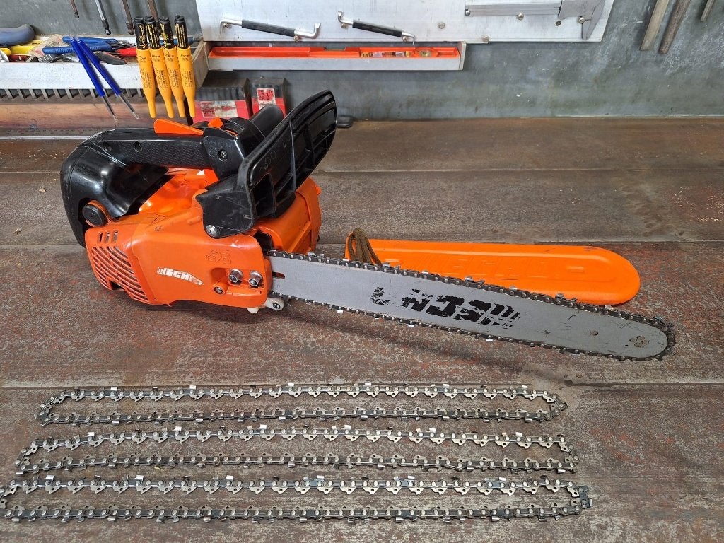Echo kettingzaag CS 350TES + 3 reserve kettingen, Ophalen, Echo, Kettingzaag, Zo goed als nieuw