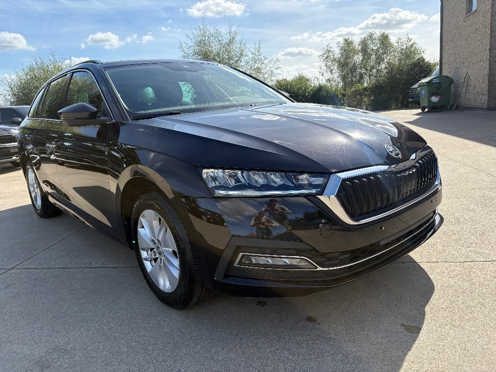 Skoda Octavia SW 1.0 TSI eTEC MHE DSG - Automatique 11-2020, Autos, Achat, Euro 6, Entreprise, Noir