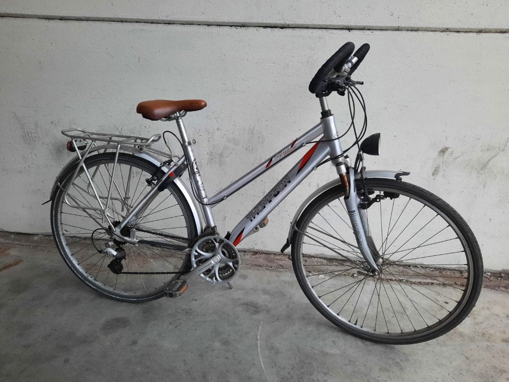Thompson dames sportfiets, Fietsen en Brommers, 28 inch, Gebruikt, Velgrem, 47 tot 50 cm