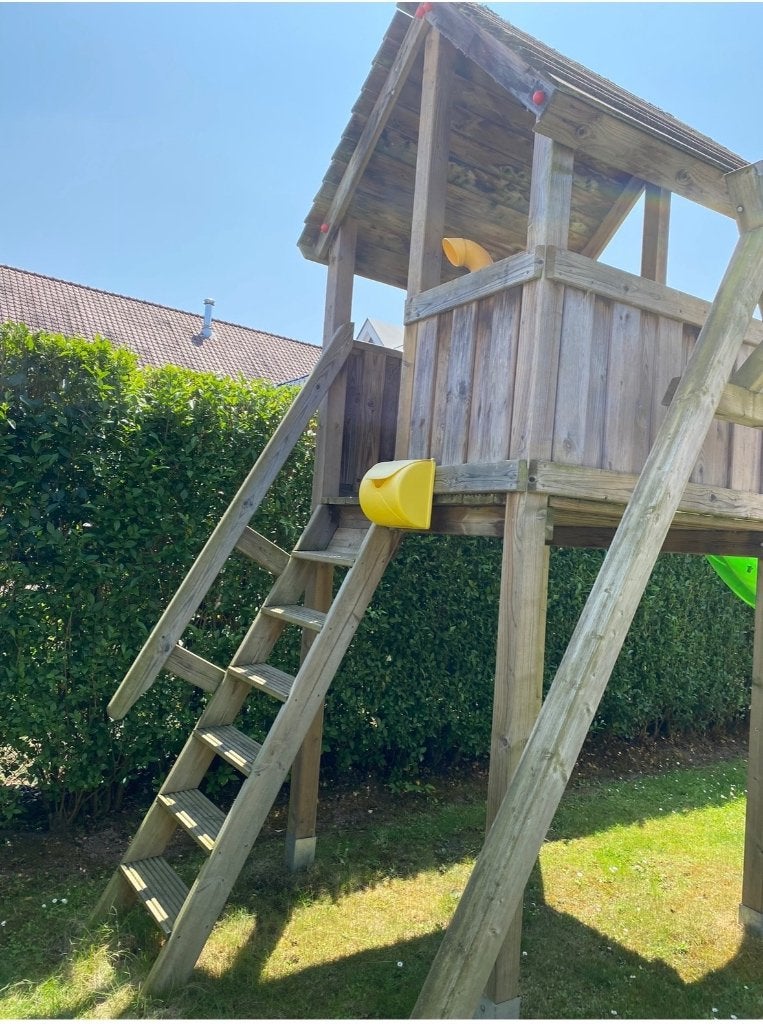 Speelhuisje Dinowood met lange glijbaan, stuur en brievenbus, Ophalen, Gebruikt, Hout