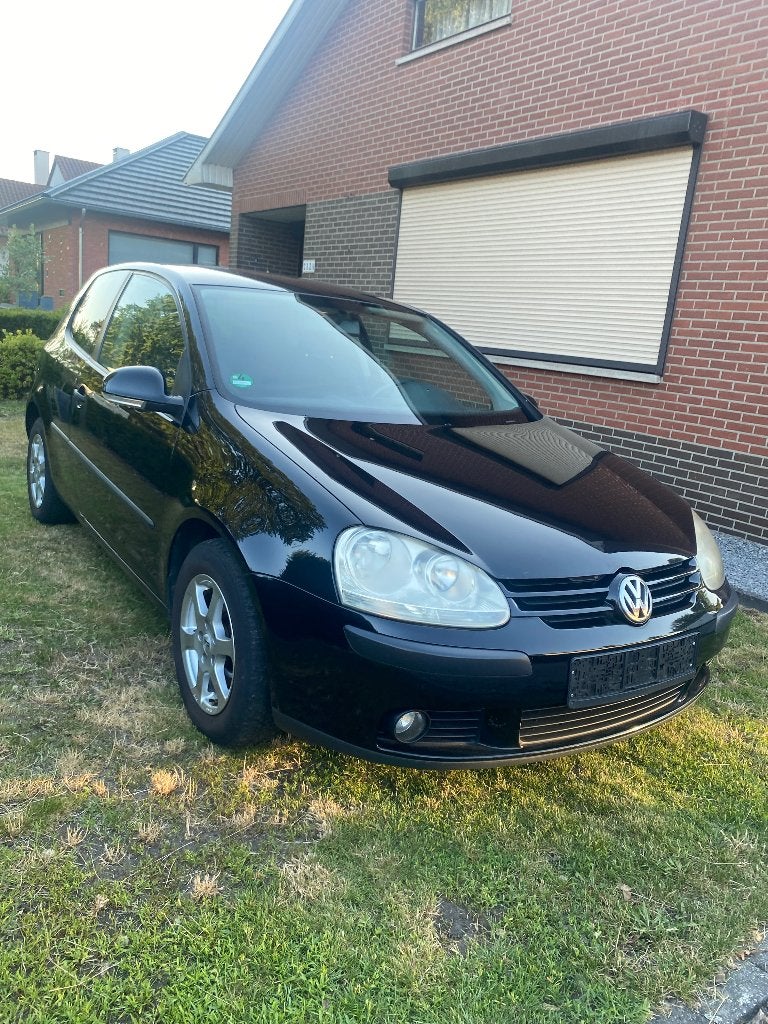 VW Golf 1400 benzine, ongevalvrij, Voorwielaandrijving, Euro 5, Stof, Zwart