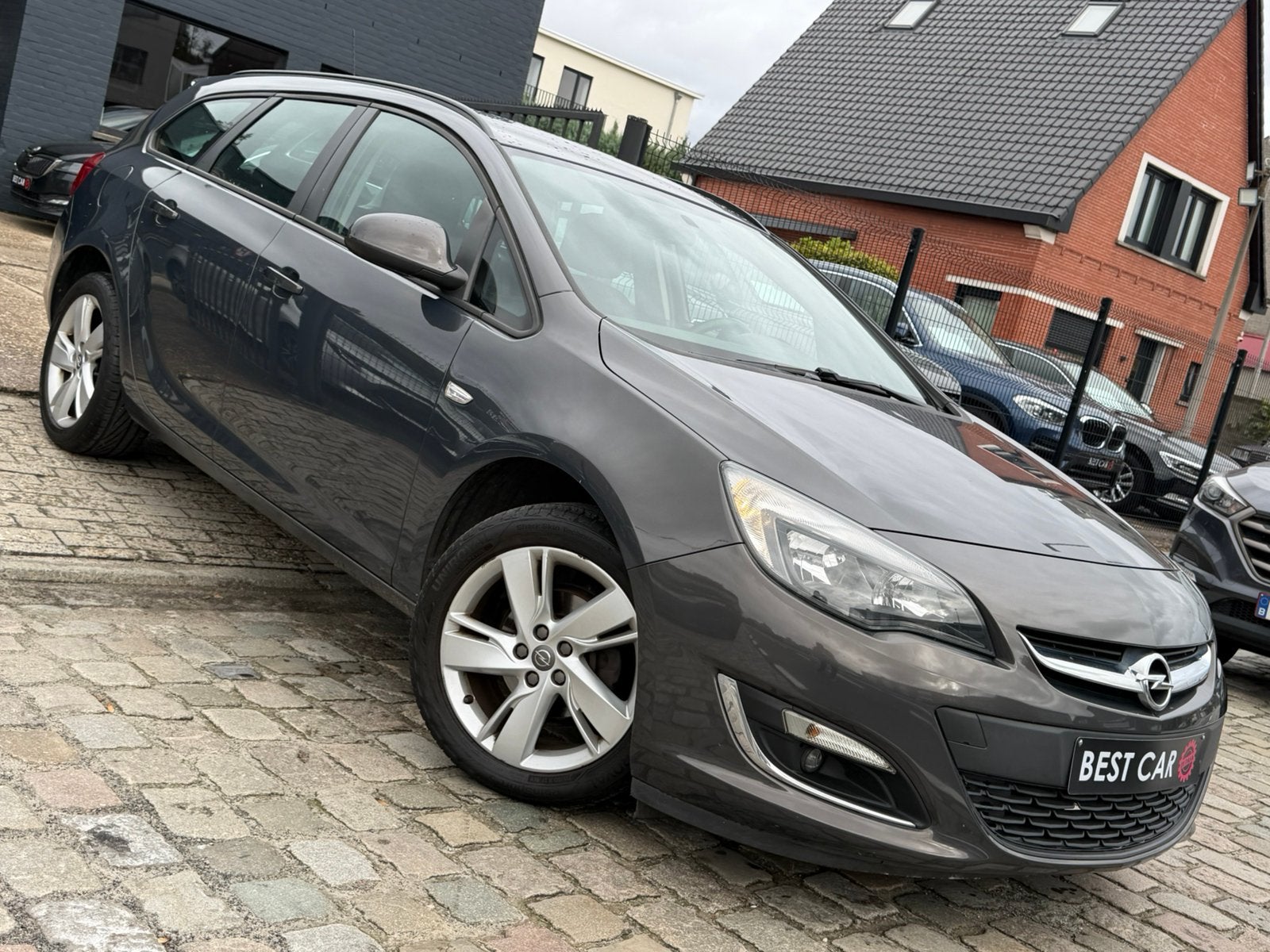 Opel Astra Sports Tourer 1.4Turbo * Garantie, Auto's, 144 g/km, Euro 5, Stof, 4 cilinders