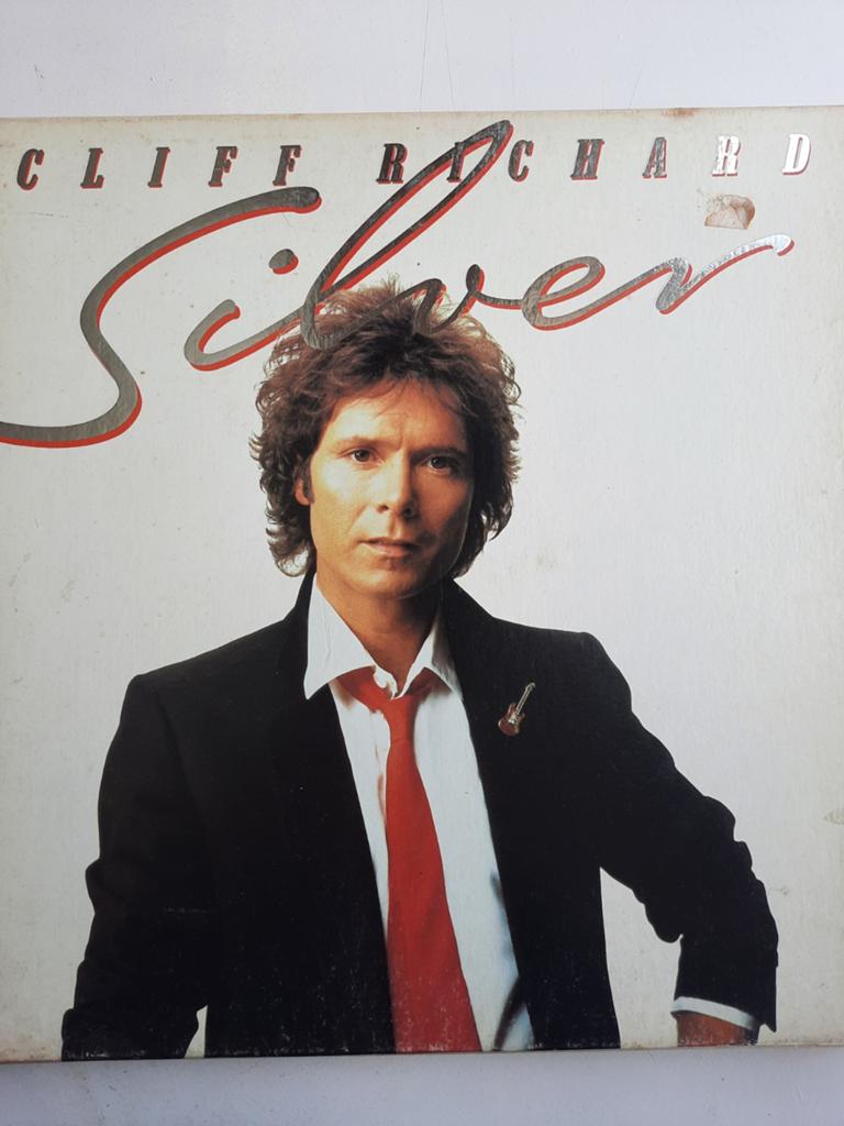Box cliff richard, Enlèvement