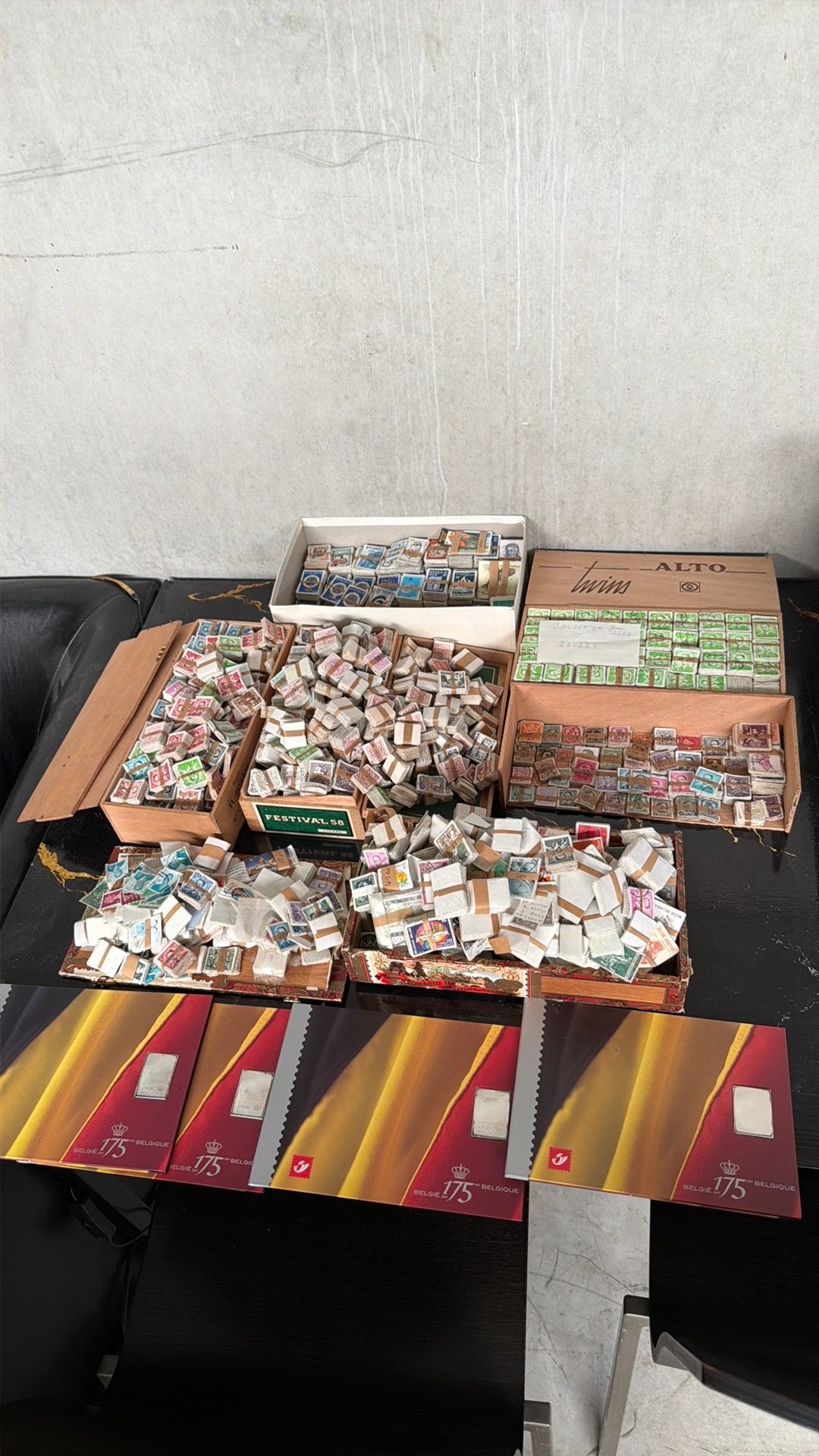 Postzegel collectie van minimum 80 duizend zegels, Ophalen
