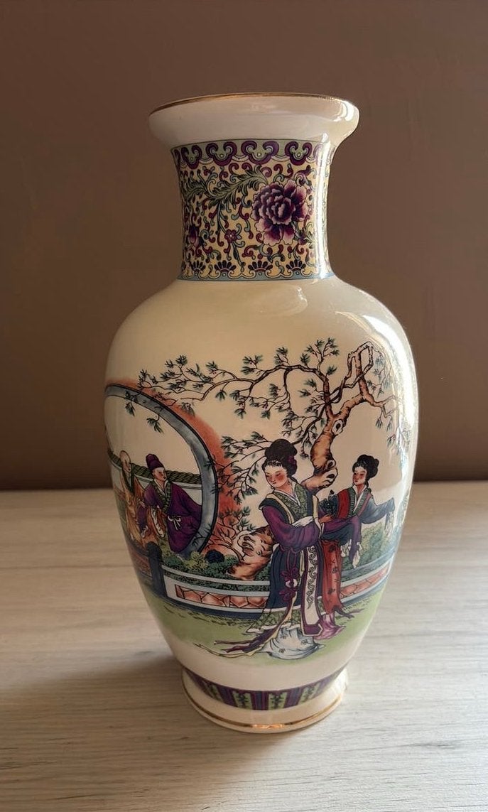 Vase vintage en porcelaine chinoise — Style Famille Rose, Enlèvement ou Envoi
