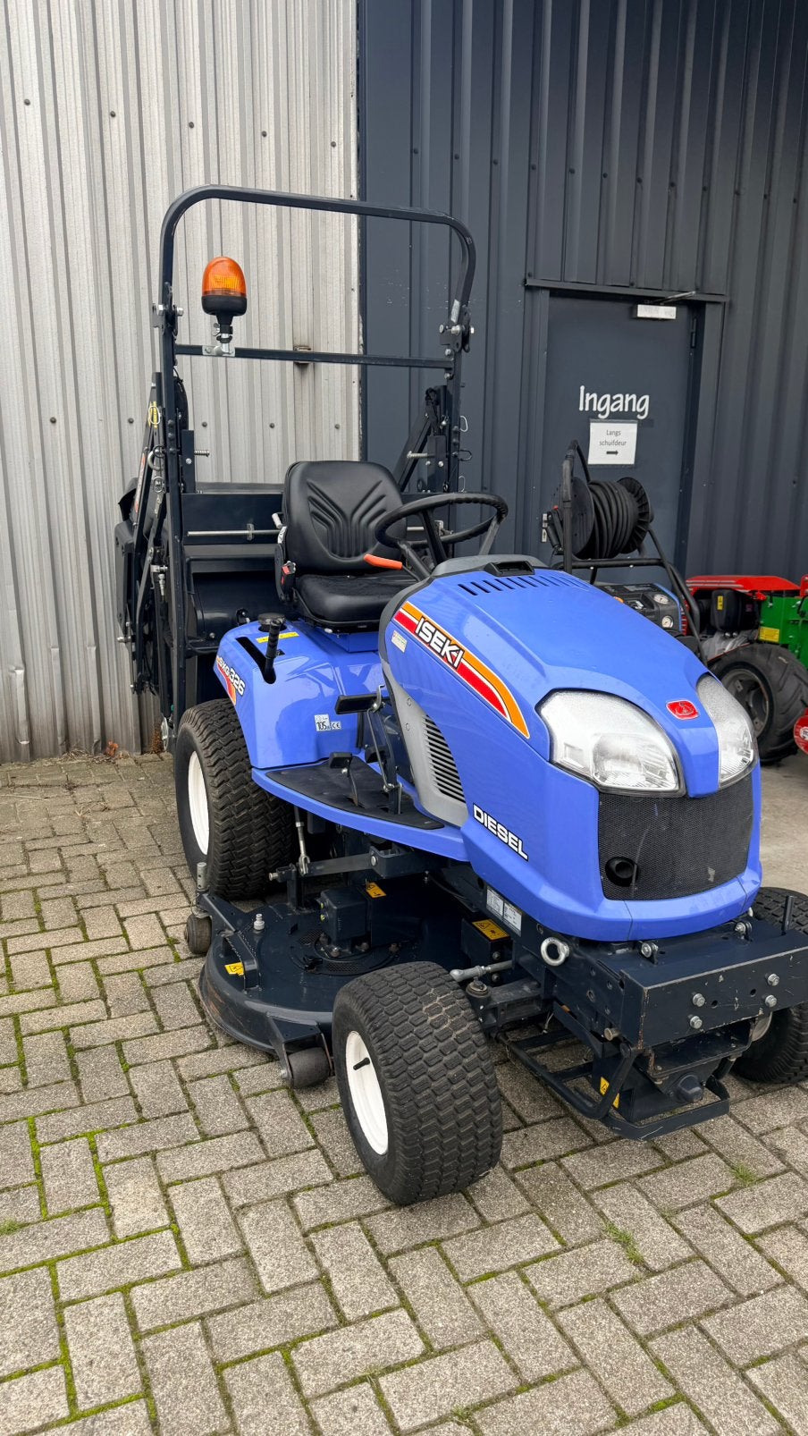 Iseki sxg326 zitmaaier met hooglos, Jardin & Terrasse, Enlèvement, Comme neuf
