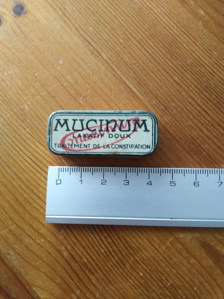 blikken doosje MUCINUM Laxatif, Verzamelen, Blikken, Ophalen of Verzenden, Gebruikt, Overige, Overige merken