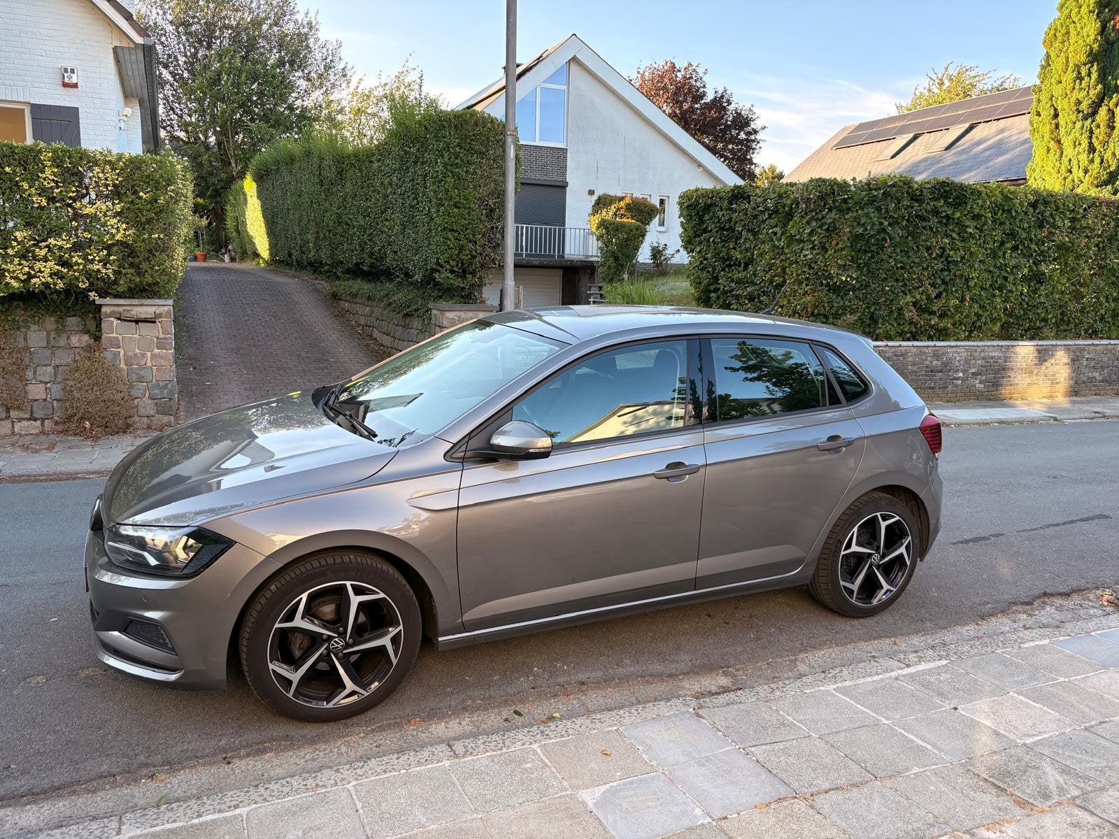 VW POLO 1.0 Beats  5 PORTES, Autos, Volkswagen, Argent ou Gris, Achat, Euro 6, Entreprise