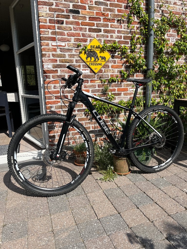 Cube mountainbike, Gebruikt, 10 tot 15 versnellingen, Overige maten, Schijfrem