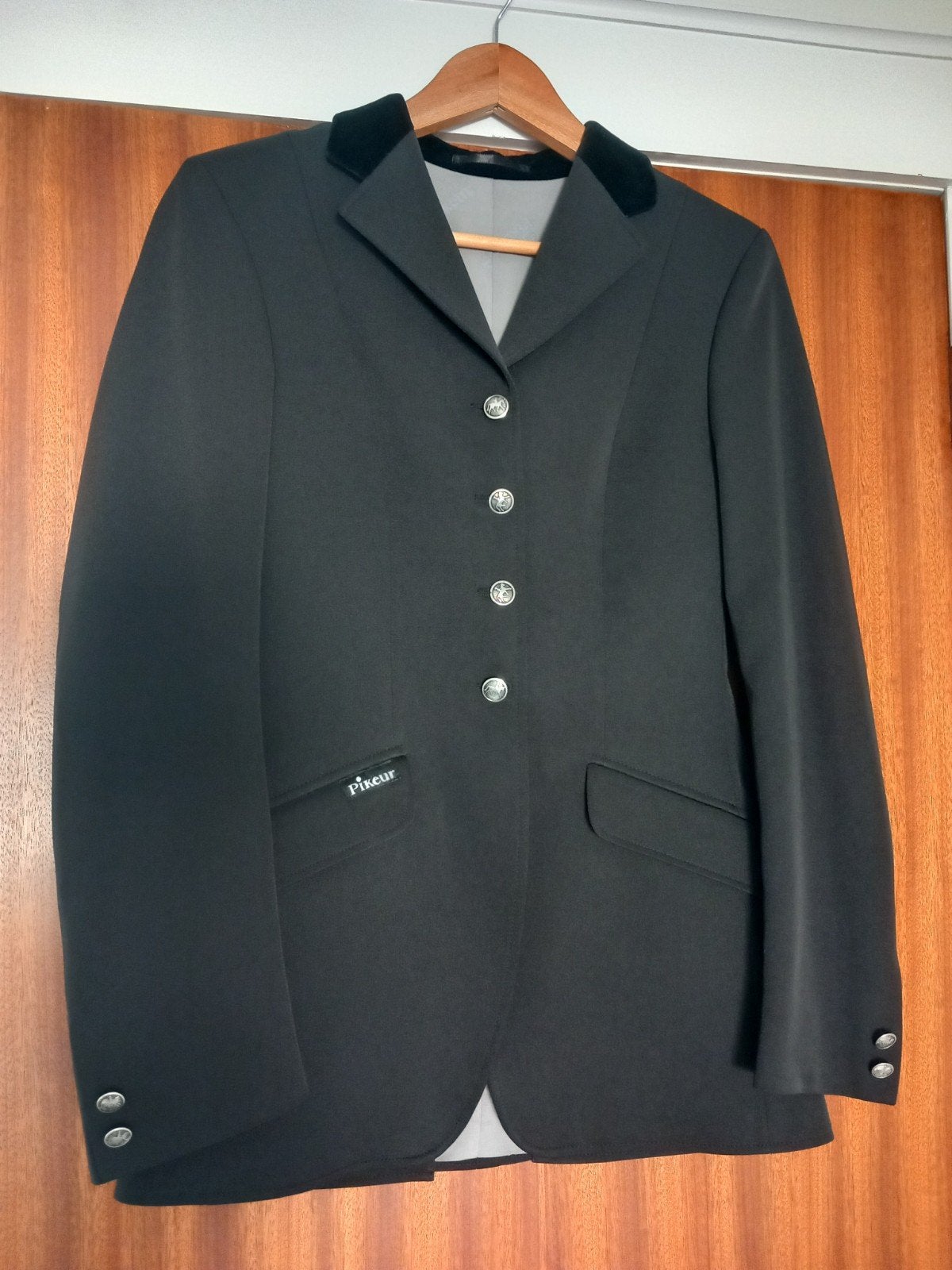 Veste de compétition noire - marque Pikeur - taille 36, Vêtements d'extérieur, Enlèvement ou Envoi, Noir, Femmes