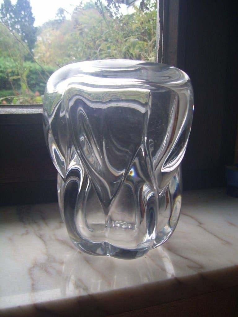 très beau vase en cristal du val saint lambert , signé, Enlèvement ou Envoi