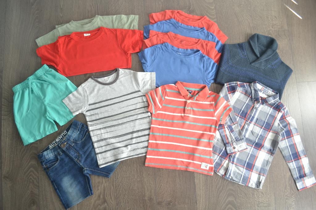 Lot vêtements garçon 5/6 ans:t-shirts, shorts, pull, chemise, Enlèvement ou Envoi, Utilisé, Garçon, Autres types
