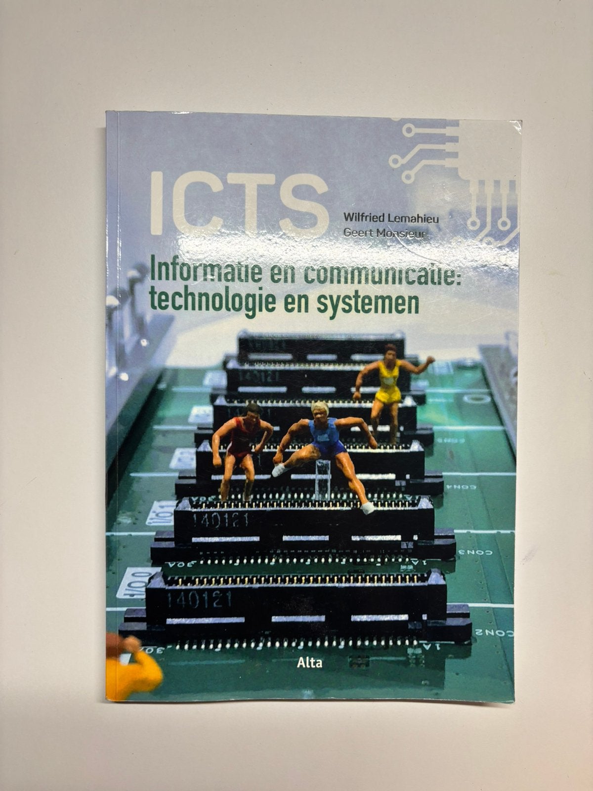 Informatie en communicatie:technologie & systemen+tip examen, Ophalen, Zo goed als nieuw, Nederlands, Geert Monsieur; Wilfried Lemahieu