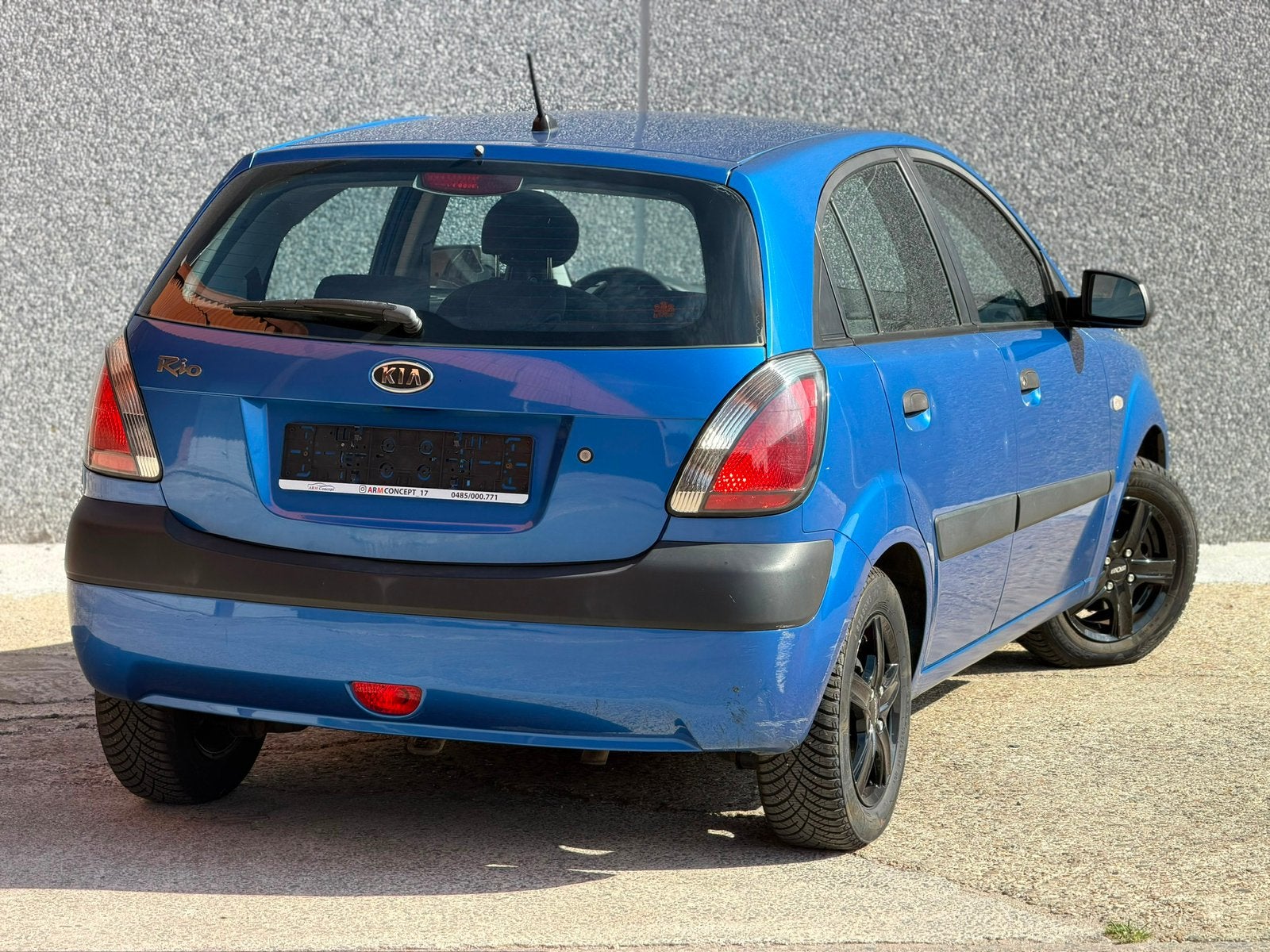 Kia Rio 1.4 Essence 2009 prête à immatriculer, Auto's, Stof, Blauw, Bedrijf, 5 deurs