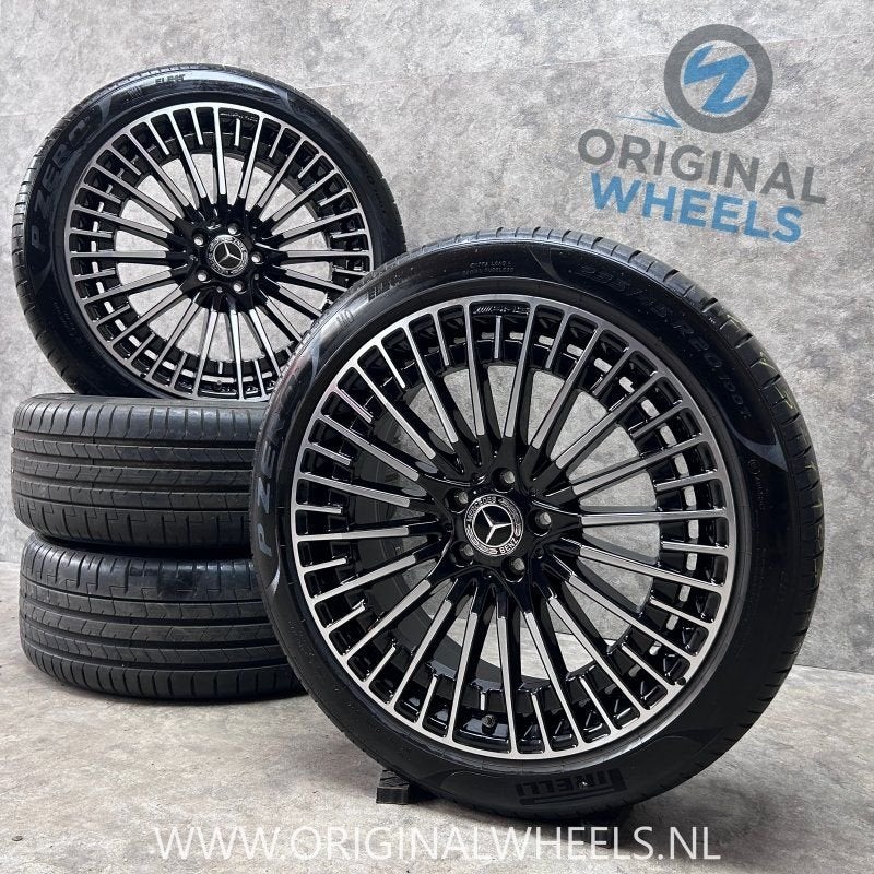 20 inch originele AMG velgen + Pirelli zomerbanden Mercedes, Gebruikt, -, -, Banden en Velgen